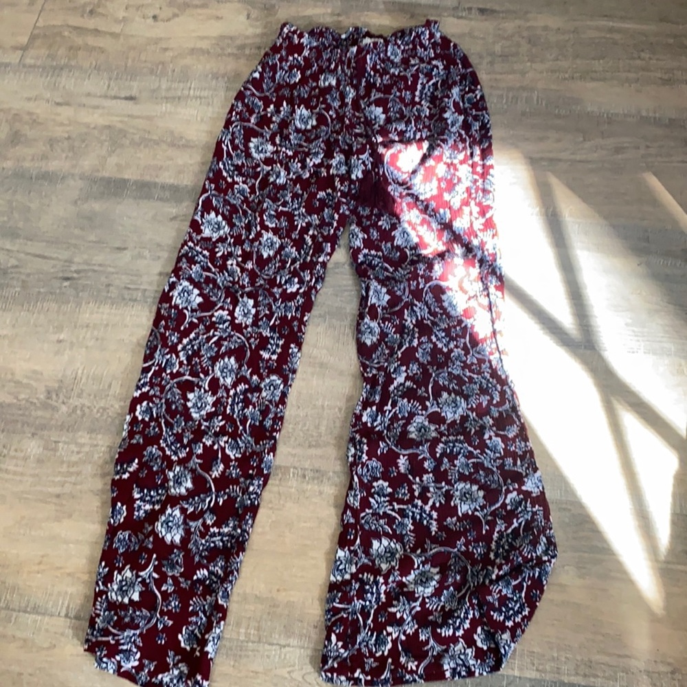 Ivy and main small flowy pants